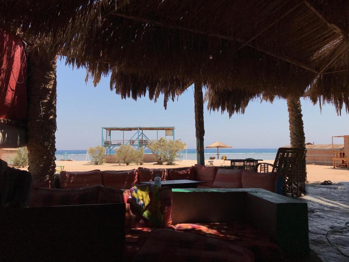 Half Moon Camp Hotel ตาบา ภายนอก รูปภาพ
