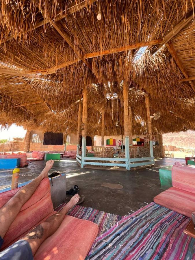Half Moon Camp Hotel ตาบา ภายนอก รูปภาพ
